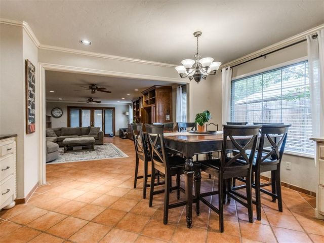 11805 N Woodbridge Road, Oklahoma City, OK 73162