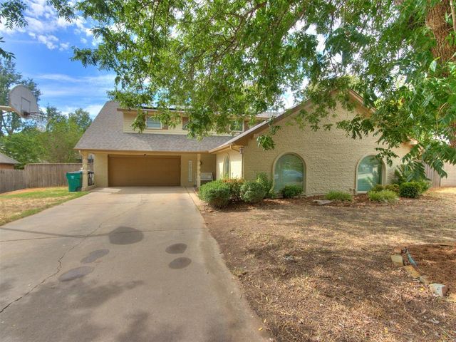 11805 N Woodbridge Road, Oklahoma City, OK 73162