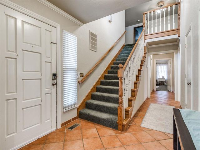 11805 N Woodbridge Road, Oklahoma City, OK 73162