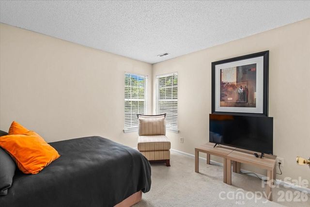 9224 Ligon Court, Charlotte, NC 28213