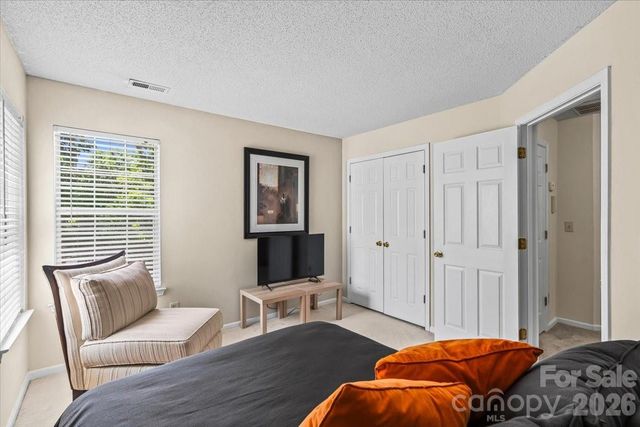 9224 Ligon Court, Charlotte, NC 28213