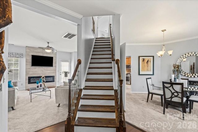 9224 Ligon Court, Charlotte, NC 28213