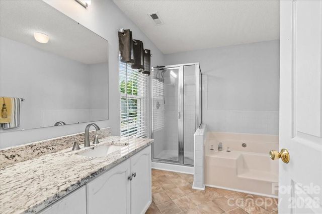 9224 Ligon Court, Charlotte, NC 28213