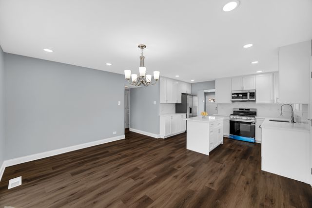 403 Todd Street, Park Forest, IL 60466