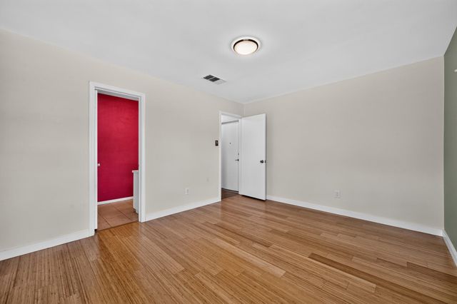 801 Kavanagh DR, Austin, TX 78748