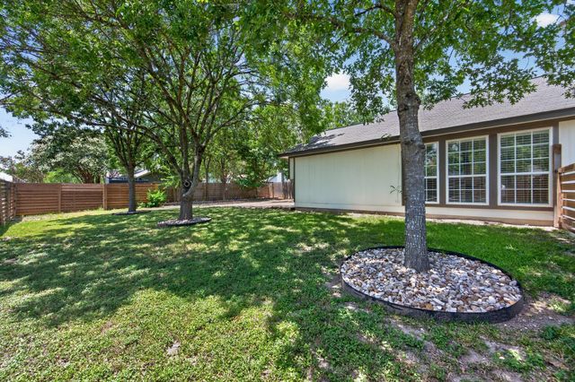 801 Kavanagh DR, Austin, TX 78748