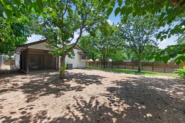 801 Kavanagh DR, Austin, TX 78748