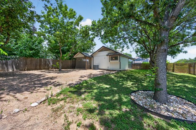 801 Kavanagh DR, Austin, TX 78748