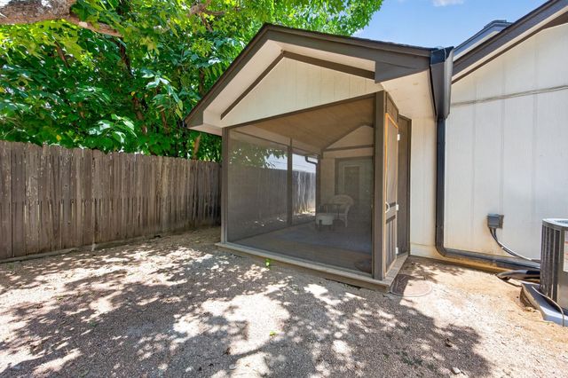 801 Kavanagh DR, Austin, TX 78748
