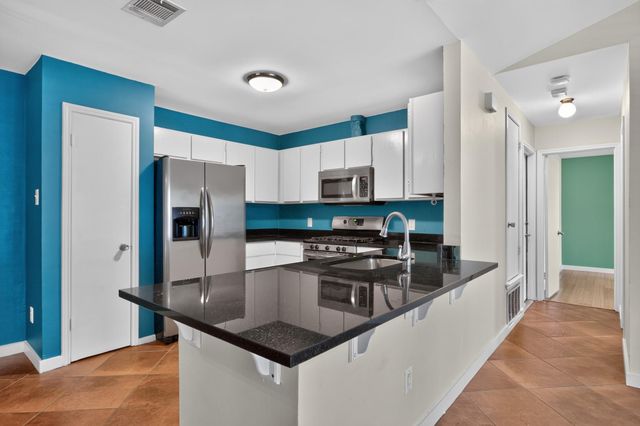 801 Kavanagh DR, Austin, TX 78748