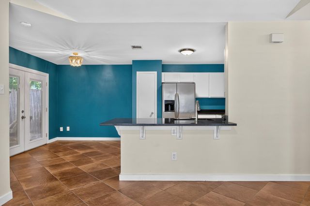 801 Kavanagh DR, Austin, TX 78748