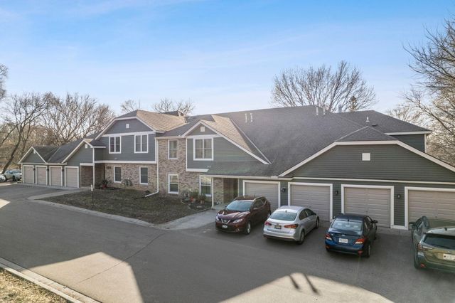 3861 Gold Point B, Eagan, MN 55122