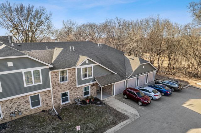 3861 Gold Point B, Eagan, MN 55122