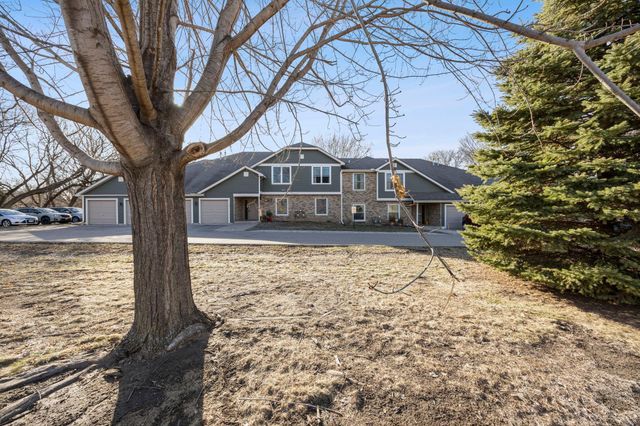 3861 Gold Point B, Eagan, MN 55122