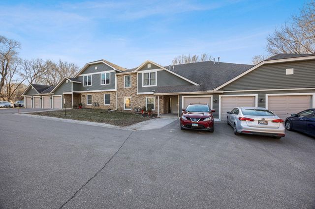 3861 Gold Point B, Eagan, MN 55122