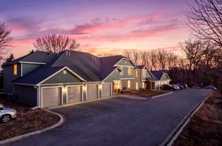 3861 Gold Point B, Eagan, MN 55122