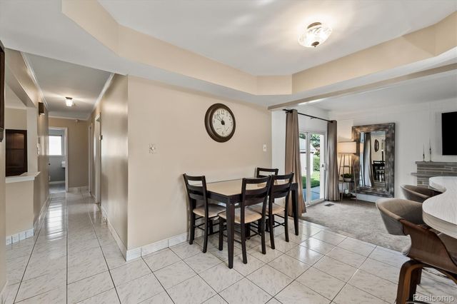 13141 Balfour Drive, Warren, MI 48088
