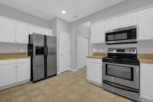 6214 Brickside Drive, 24, New Albany, OH 43054