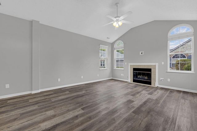 6214 Brickside Drive, 24, New Albany, OH 43054