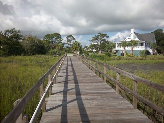 100 Lanier Island Circle, Brunswick, GA 31520