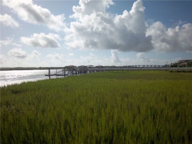 100 Lanier Island Circle, Brunswick, GA 31520