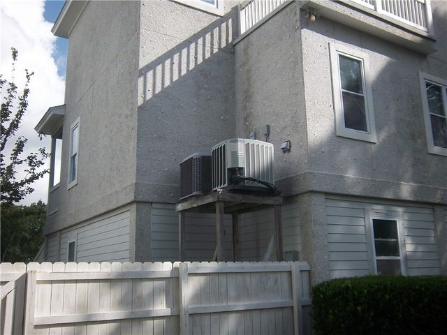 100 Lanier Island Circle, Brunswick, GA 31520