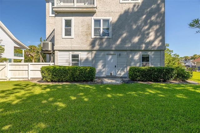 100 Lanier Island Circle, Brunswick, GA 31520