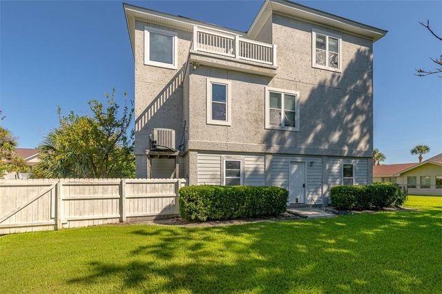 100 Lanier Island Circle, Brunswick, GA 31520