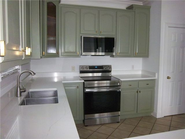 100 Lanier Island Circle, Brunswick, GA 31520