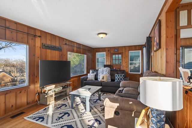 5206 Drummond Road, Mound, MN 55364