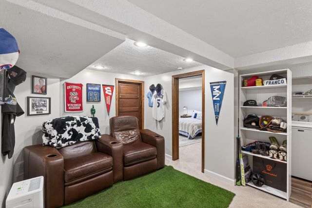 5206 Drummond Road, Mound, MN 55364