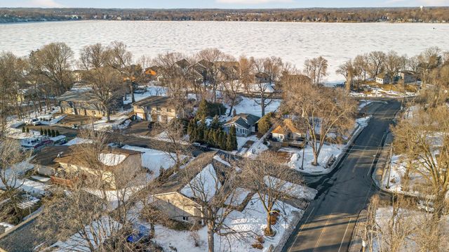 5206 Drummond Road, Mound, MN 55364