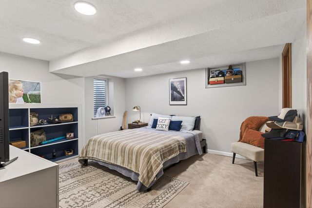 5206 Drummond Road, Mound, MN 55364