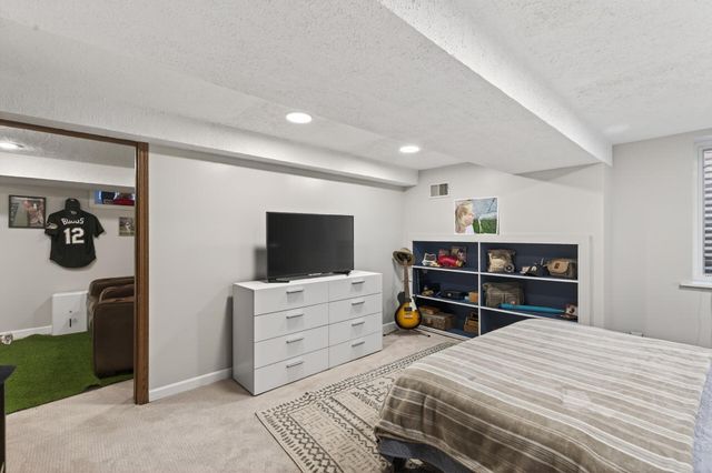 5206 Drummond Road, Mound, MN 55364