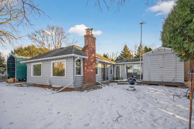 5206 Drummond Road, Mound, MN 55364