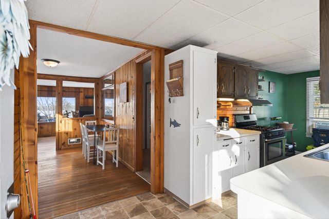 5206 Drummond Road, Mound, MN 55364