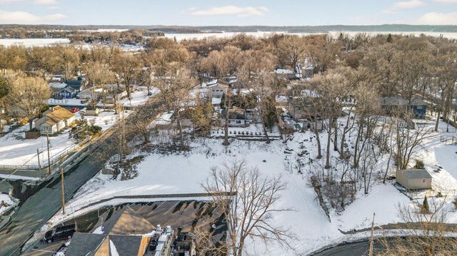 5206 Drummond Road, Mound, MN 55364