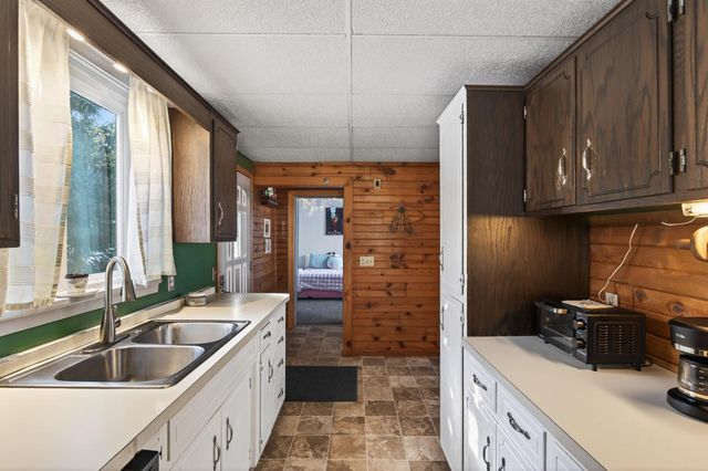 5206 Drummond Road, Mound, MN 55364