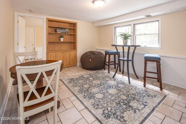 4 Woodland Road, Holmdel, NJ 07733