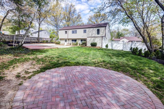 4 Woodland Road, Holmdel, NJ 07733