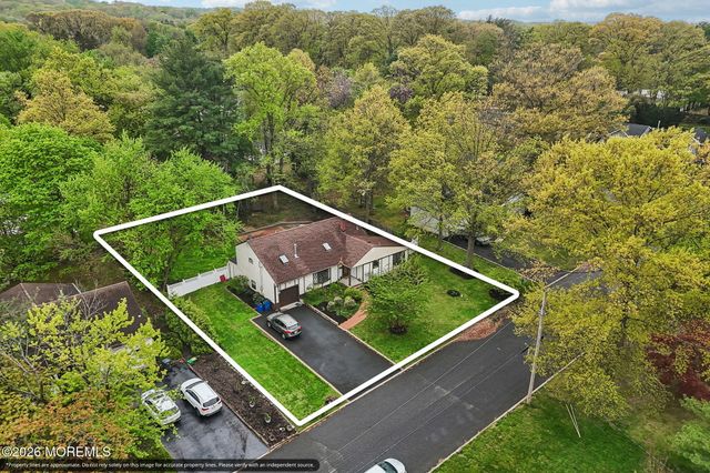 4 Woodland Road, Holmdel, NJ 07733