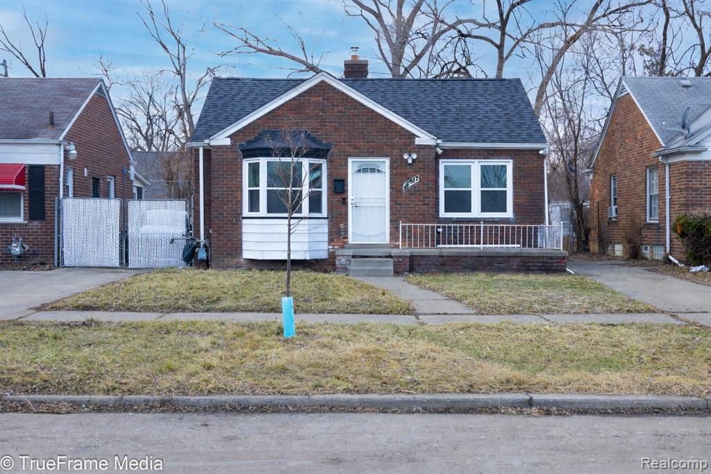 18627 Asbury Park, Detroit, MI 48235