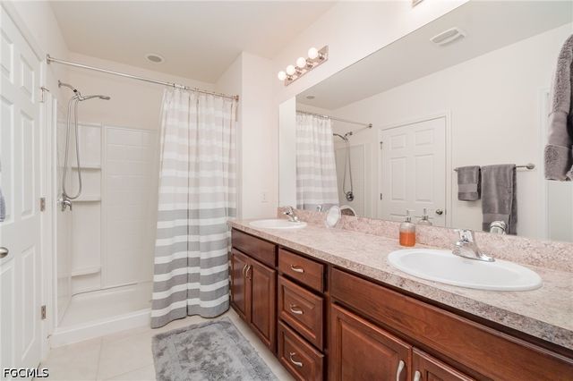 5261 Shell Mound CIR, Punta Gorda, FL 33982
