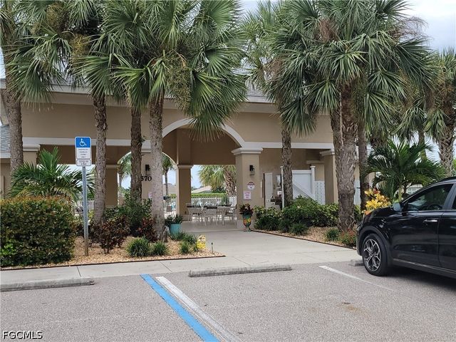 5261 Shell Mound CIR, Punta Gorda, FL 33982
