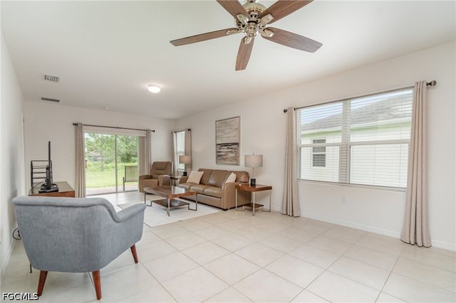 5261 Shell Mound CIR, Punta Gorda, FL 33982