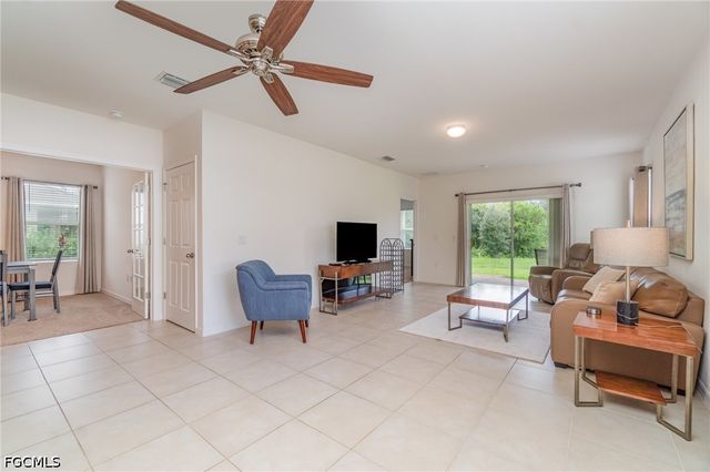 5261 Shell Mound CIR, Punta Gorda, FL 33982