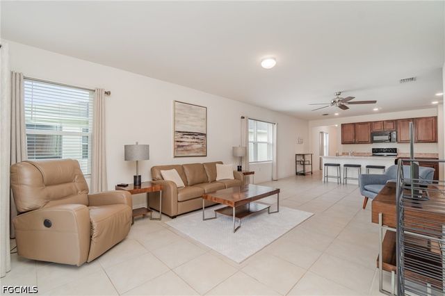 5261 Shell Mound CIR, Punta Gorda, FL 33982