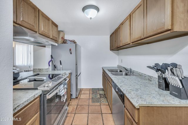4604 E RIVERSIDE Street, Phoenix, AZ 85040