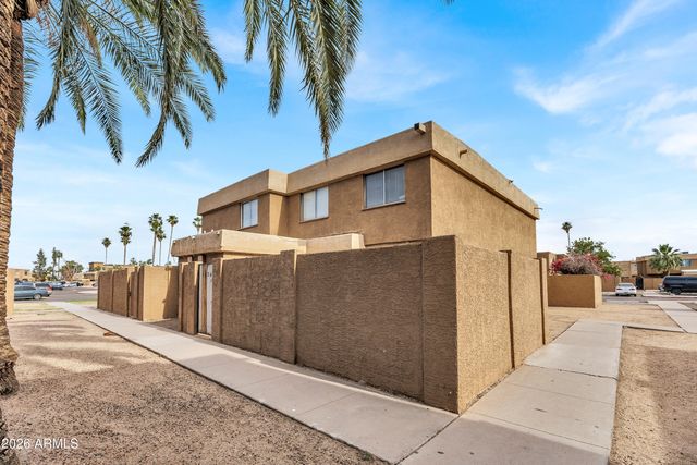 4604 E RIVERSIDE Street, Phoenix, AZ 85040