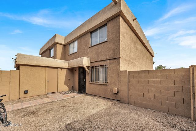 4604 E RIVERSIDE Street, Phoenix, AZ 85040